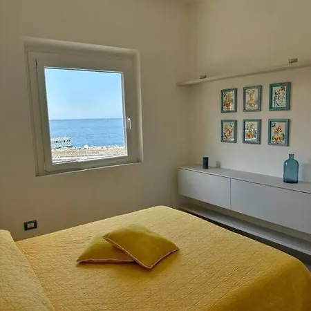 La Casa Sul Mare Feriehus